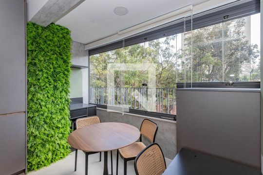 Studio de kitnet/studio à venda com 1 quarto, 30m² em Liberdade, São Paulo