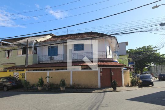 Fachada de casa de condomínio à venda com 7 quartos, 207m² em Jacarepaguá, Rio de Janeiro