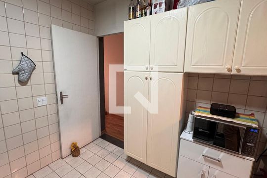 Cozinha de apartamento à venda com 2 quartos, 60m² em Jardim Pauliceia, Campinas