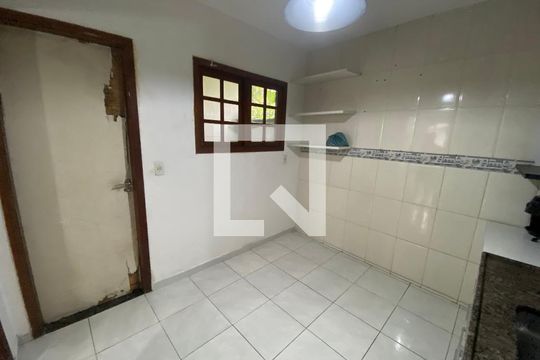 Cozinha de casa à venda com 2 quartos, 60m² em Taquara, Rio de Janeiro