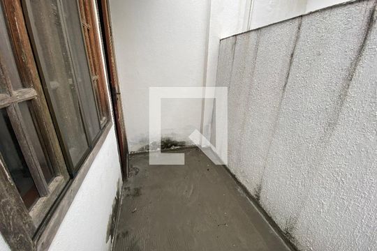 Área Privativa de casa à venda com 2 quartos, 60m² em Taquara, Rio de Janeiro