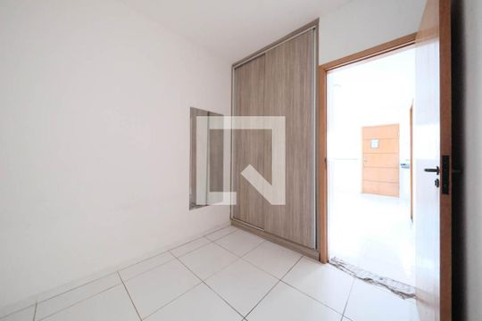 Quarto  de apartamento à venda com 1 quarto, 32m² em Jardim Maringa, São Paulo