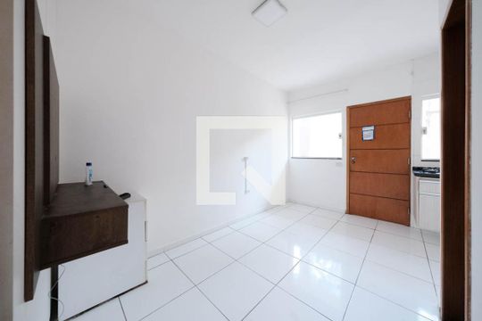 Sala/Cozinha de apartamento à venda com 1 quarto, 32m² em Jardim Maringa, São Paulo