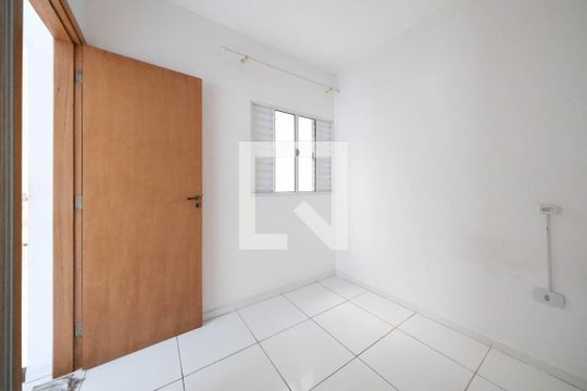 Quarto  de apartamento à venda com 1 quarto, 32m² em Jardim Maringa, São Paulo