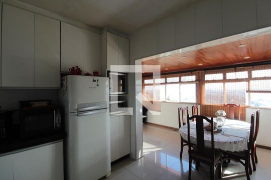 Cozinha de casa à venda com 5 quartos, 551m² em Engenho Nogueira, Belo Horizonte