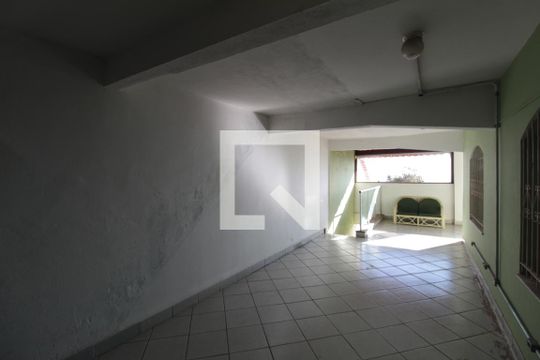 Garagem de casa à venda com 5 quartos, 551m² em Engenho Nogueira, Belo Horizonte