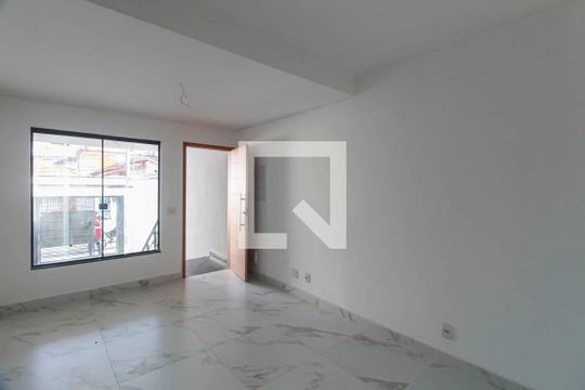 Sala de casa à venda com 3 quartos, 140m² em Parque São Lucas, São Paulo