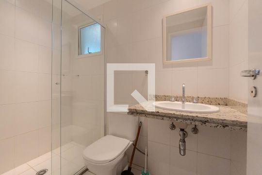 Banheiro de apartamento para alugar com 2 quartos, 75m² em Morro dos Ingleses, São Paulo