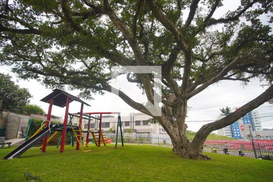 Área comum - Playground de apartamento para alugar com 2 quartos, 58m² em Rincão, Novo Hamburgo