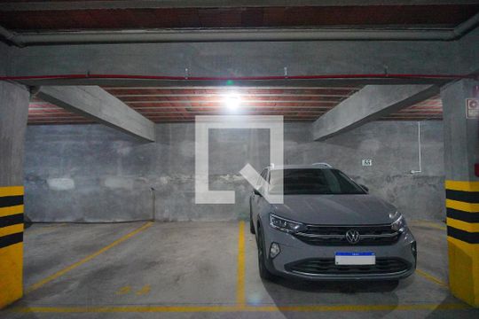 Garagem de apartamento para alugar com 2 quartos, 58m² em Rincão, Novo Hamburgo