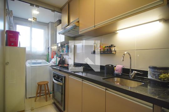 Cozinha de apartamento para alugar com 2 quartos, 58m² em Rincão, Novo Hamburgo