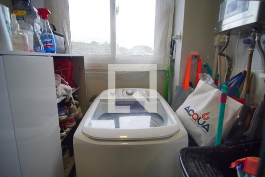 Área de Serviço de apartamento para alugar com 2 quartos, 58m² em Rincão, Novo Hamburgo