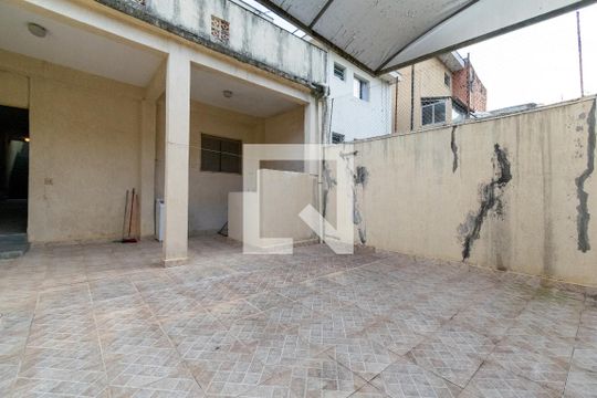 Quintal de casa à venda com 2 quartos, 80m² em Jardim Oriental, São Paulo