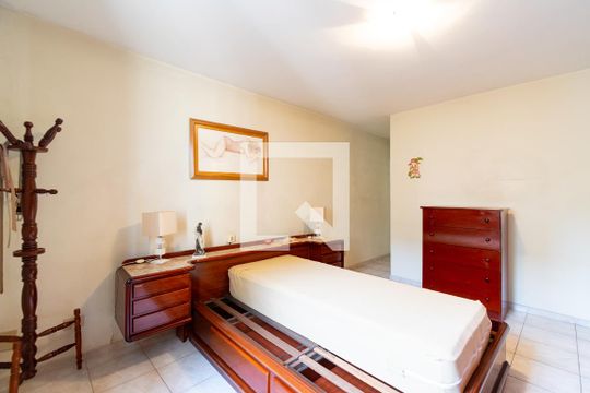 Suíte1 de casa à venda com 2 quartos, 80m² em Jardim Oriental, São Paulo