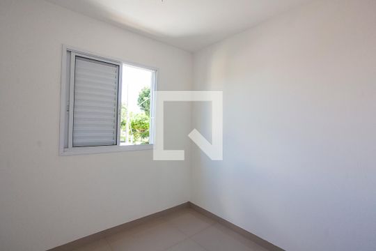Quarto de apartamento para alugar com 2 quartos, 54m² em Nova Uberlândia, Uberlândia