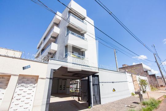 Fachada de apartamento para alugar com 2 quartos, 54m² em Nova Uberlândia, Uberlândia