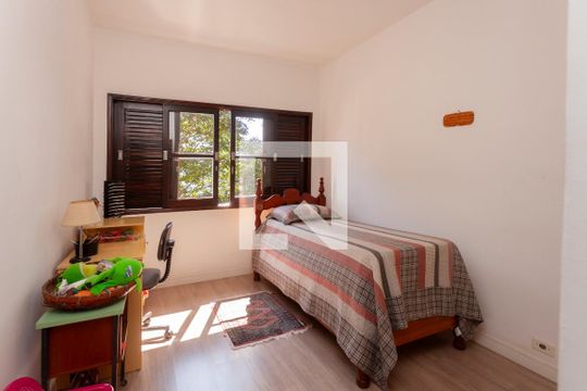 Quarto 2 de casa de condomínio à venda com 4 quartos, 250m² em Jardim Itapeva, São Paulo