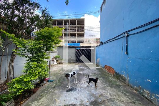 Quintal de casa à venda com 3 quartos, 190m² em Piedade, Rio de Janeiro