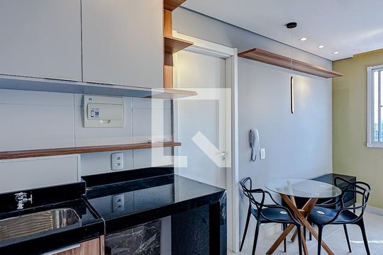 Cozinha de apartamento para alugar com 1 quarto, 28m² em Alto da Mooca, São Paulo