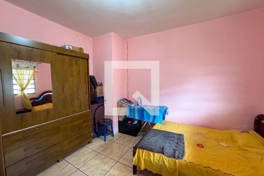 Quarto de casa à venda com 4 quartos, 475m² em Jardim Riacho das Pedras, Contagem