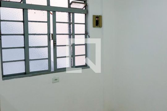 Sala de casa à venda com 1 quarto, 50m² em Bussocaba, Osasco