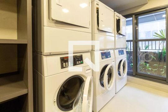 Lavanderia de kitnet/studio à venda com 1 quarto, 25m² em Perdizes, São Paulo