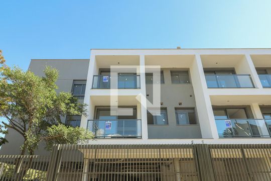Fachada de apartamento à venda com 2 quartos, 141m² em Chácara das Pedras, Porto Alegre