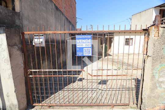 Placa de casa à venda com 3 quartos, 210m² em Guajuviras, Canoas