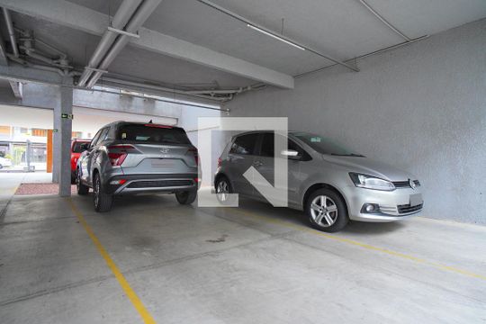 Área comum de apartamento à venda com 3 quartos, 93m² em Jardim Itu, Porto Alegre