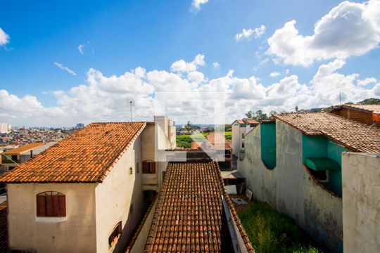 Vista do quarto 2 de casa à venda com 3 quartos, 167m² em Parque Gerassi, Santo André