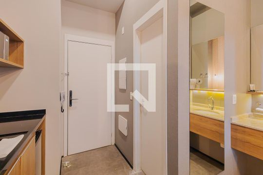 Studio de kitnet/studio para alugar com 1 quarto, 30m² em Vila Madalena, São Paulo