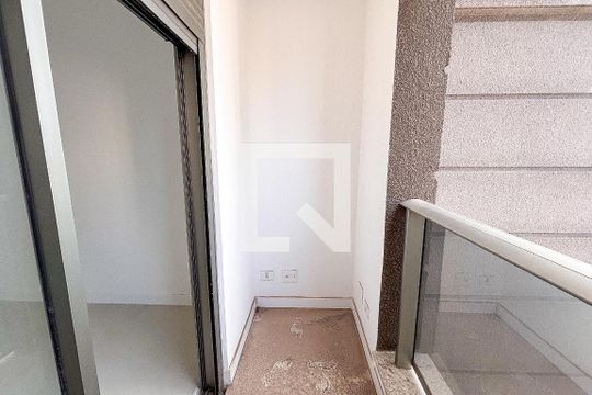 Varanda de kitnet/studio à venda com 1 quarto, 40m² em Vila Mariana, São Paulo