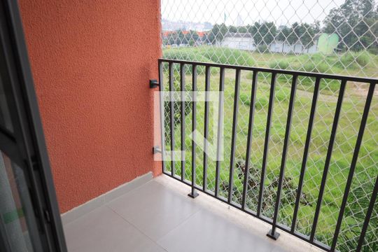 Sacada de apartamento para alugar com 3 quartos, 59m² em Usina Piratininga, São Paulo