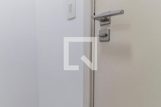 Lavabo de apartamento para alugar com 1 quarto, 50m² em Residencial Tambore Iii, Santana de Parnaíba