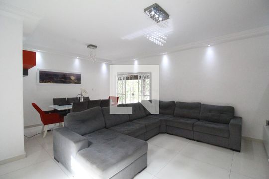 Sala de casa de condomínio à venda com 4 quartos, 200m² em Taquara, Rio de Janeiro