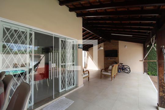 Varanda de casa de condomínio à venda com 4 quartos, 200m² em Taquara, Rio de Janeiro