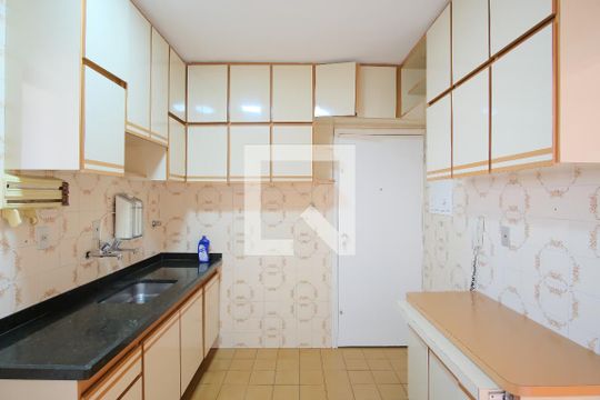 Cozinha de apartamento para alugar com 3 quartos, 100m² em Tatuapé, São Paulo