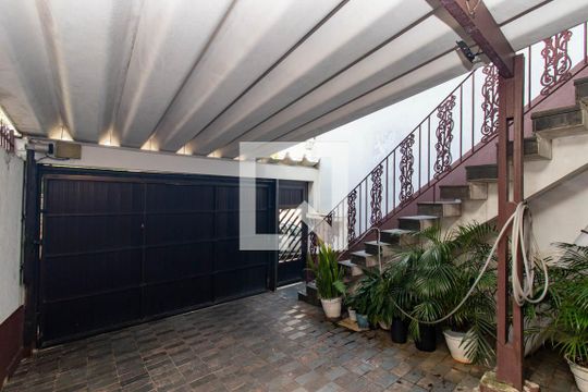 Garagem de casa para alugar com 3 quartos, 170m² em Vila Maria Alta, São Paulo