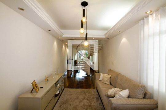 Apartamento à venda com 5 quartos, 150m² em Santa Lúcia, Belo Horizonte
