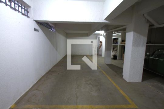 Garagem de apartamento à venda com 5 quartos, 150m² em Santa Lúcia, Belo Horizonte