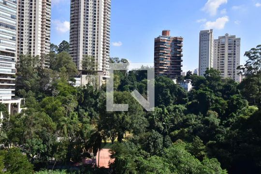 Vista da Suíte 1 de apartamento à venda com 3 quartos, 210m² em Jardim Fonte do Morumbi, São Paulo