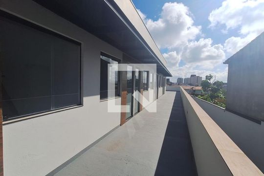 Área comum de kitnet/studio para alugar com 1 quarto, 25m² em Jardim Marcato, Suzano