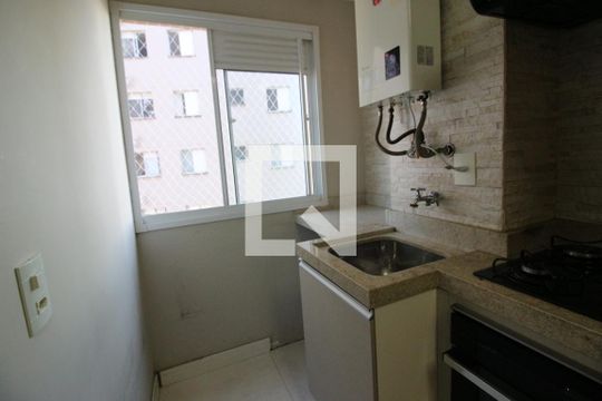 Área de Serviço de apartamento para alugar com 2 quartos, 52m² em Jardim Roberto, Osasco