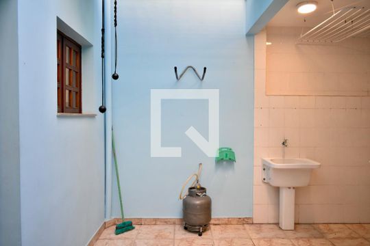Área de Serviço de casa à venda com 3 quartos, 140m² em Planalto Paulista, São Paulo