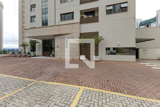 Fachada de apartamento para alugar com 3 quartos, 337m² em Vila da Serra, Nova Lima