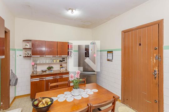 Cozinha de casa à venda com 2 quartos, 70m² em Vila Nair, São Paulo