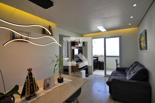 Sala de apartamento à venda com 2 quartos, 52m² em Baeta Neves, São Bernardo do Campo