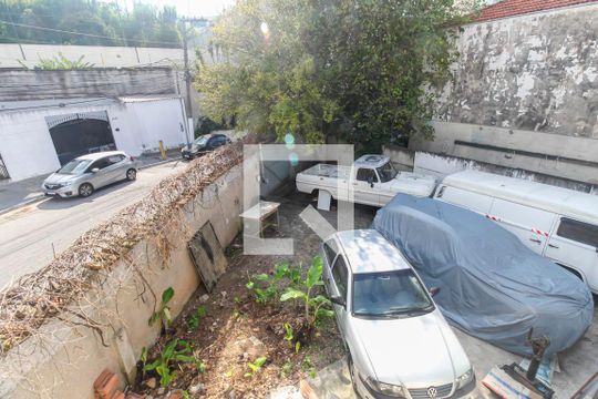 Terreno de casa à venda com 2 quartos, 110m² em Jardim Piqueroby, São Paulo