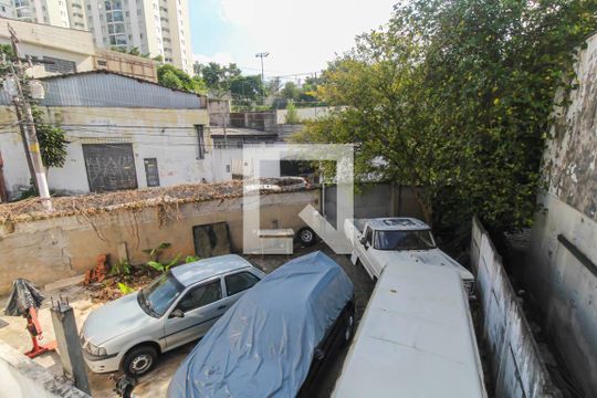Terreno de casa à venda com 2 quartos, 110m² em Jardim Piqueroby, São Paulo