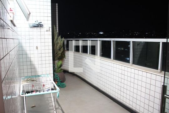 Área de Serviço de apartamento à venda com 4 quartos, 240m² em Inconfidentes, Contagem
